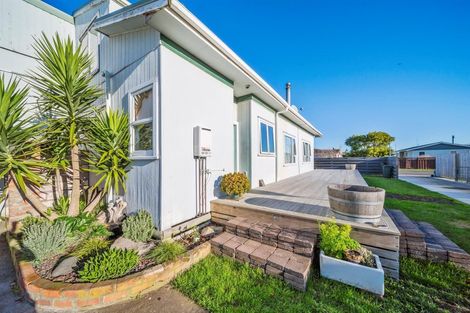 Photo of property in 20 Tawa Street, Hawera, 4610