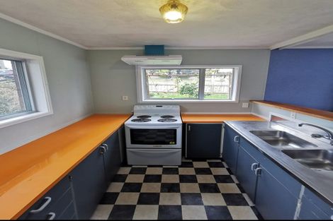 Photo of property in 1/5 Tirimoana Road, Te Atatu South, Auckland, 0602