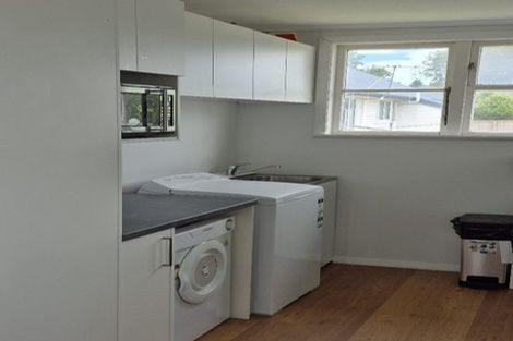 Photo of property in 1 Homer Place, Upper Riccarton, Christchurch, 8041