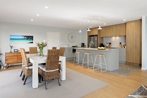 Photo of property in 69 The Boulevard, Papamoa Beach, Papamoa, 3118