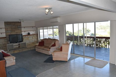 Photo of property in 8 South Avenue, Manly, Whangaparaoa, 0930