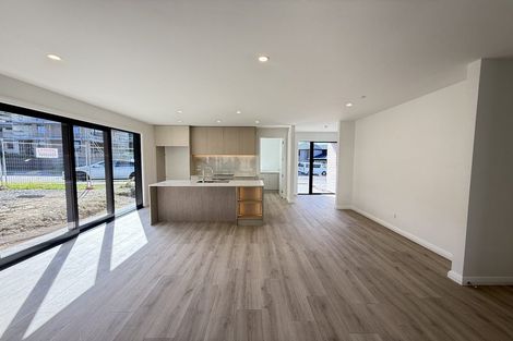 Photo of property in 25 Streamview Way, Long Bay, Auckland, 0630