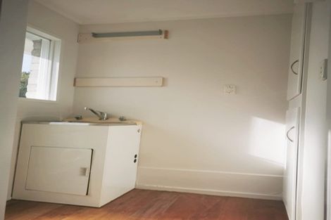 Photo of property in 1/17 Marriott Road, Pakuranga, Auckland, 2010