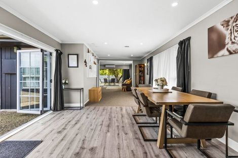 Photo of property in 69 Puketapu Road, Taradale, Napier, 4112