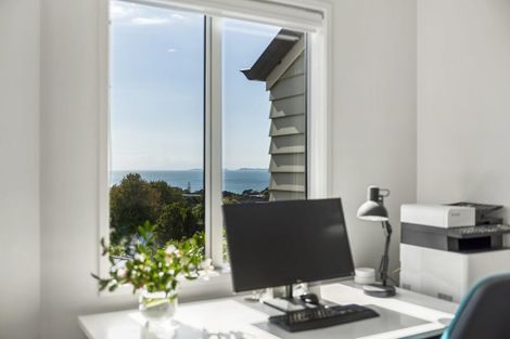 Photo of property in 1/56 Castor Bay Road, Castor Bay, Auckland, 0620