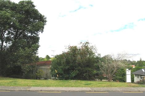 Photo of property in 2/20 Glamorgan Drive, Torbay, Auckland, 0630