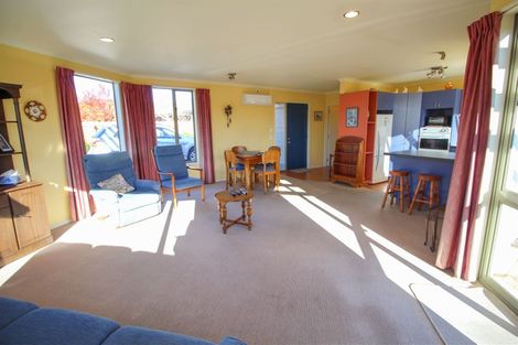 Photo of property in 79 Temple Crescent, Gleniti, Timaru, 7910