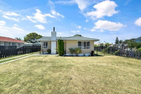 Photo of property in 743 Maunganui Road, Mount Maunganui, 3116