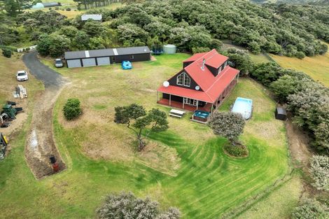 Photo of property in 708 Wilson Road, South Head, Helensville, 0874