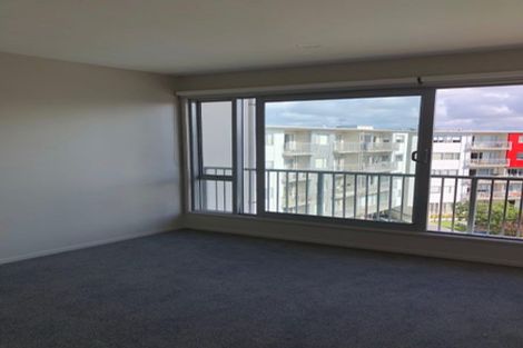 Photo of property in Shoal Haven Apartments, 112a/130 Anzac Street, Takapuna, Auckland, 0622