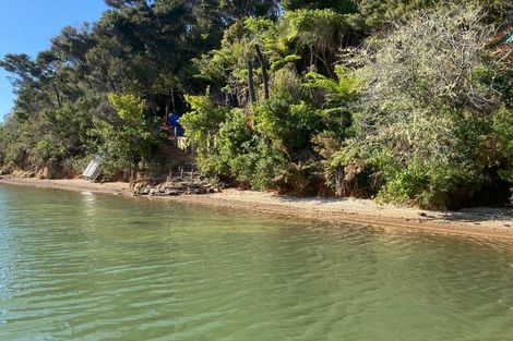 Photo of property in 114a Ranui Road, Karetu, 0283