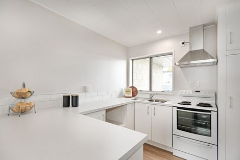 Photo of property in 3/405 Lyndon Road East, Hastings, 4122