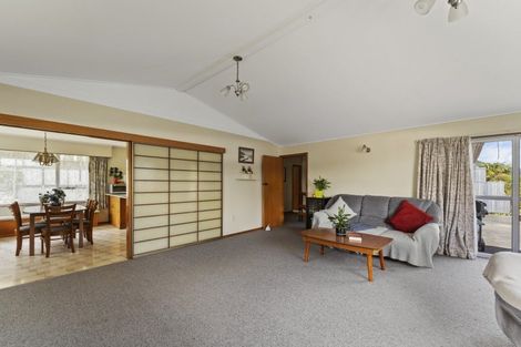 Photo of property in 61 Milton Terrace, Picton, 7220