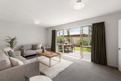 Photo of property in 57 Coolspring Way, Redwood, Christchurch, 8051