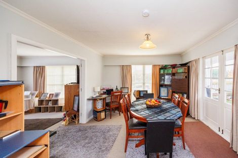 Photo of property in 14 Mudgway Place, Awapuni, Palmerston North, 4412