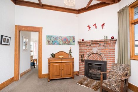 Photo of property in 7 Albert Street, Palmerston North, 4414