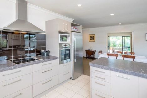 Photo of property in 145 Field Way, Waikanae Beach, Waikanae, 5036