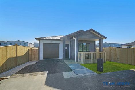 Photo of property in 45 Tributary Parade, Karaka, Papakura, 2113
