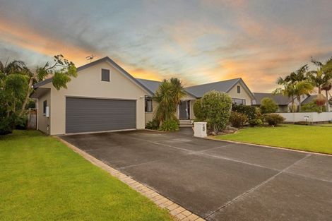 Photo of property in 8 Paradise Place, Matua, Tauranga, 3110