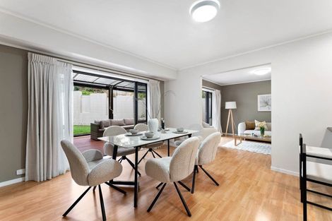 Photo of property in 55 Meadowvale Avenue, Forrest Hill, Auckland, 0620