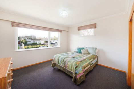 Photo of property in 37 Epsom Road, Hokowhitu, Palmerston North, 4410
