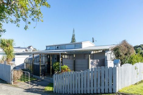 Photo of property in 45a Tasman Road, Otaki Beach, Otaki, 5512