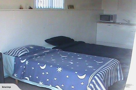 Photo of property in 1/167 Mokoia Road, Birkenhead, Auckland, 0626