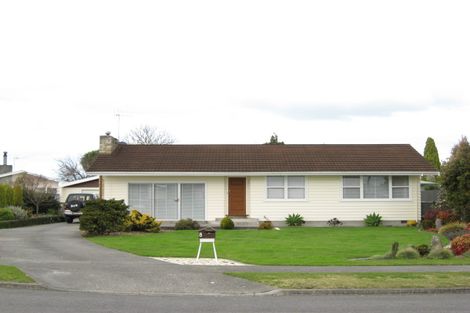 Photo of property in 8 Barnett Place, Pirimai, Napier, 4112
