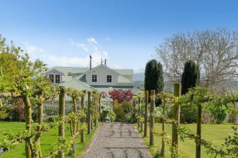 Photo of property in 8 Maungahina Road, Te Ore Ore, Masterton, 5886