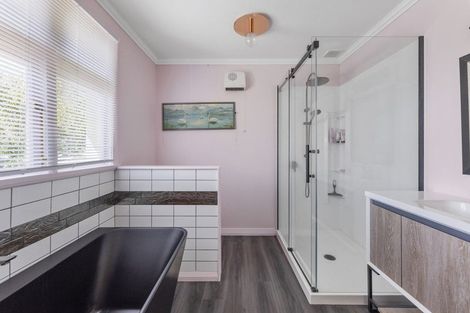 Photo of property in 54 Hall Road, Sawyers Bay, Port Chalmers, 9023