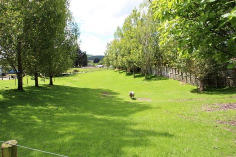 Photo of property in 24 Malvern Street, Waipahi, Gore, 9771