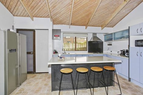 Photo of property in Oakwood Manor, 608c Massey Road, Mangere, Auckland, 2022