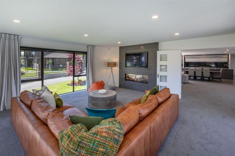 Photo of property in 49 Regent's Park Drive, Casebrook, Christchurch, 8051