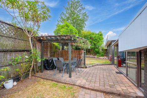 Photo of property in 30 Frederick Street, Two Mile Bay, Taupo, 3330