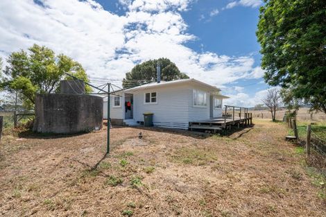 Photo of property in 880 Okahukura Road, Tapora, Wellsford, 0977