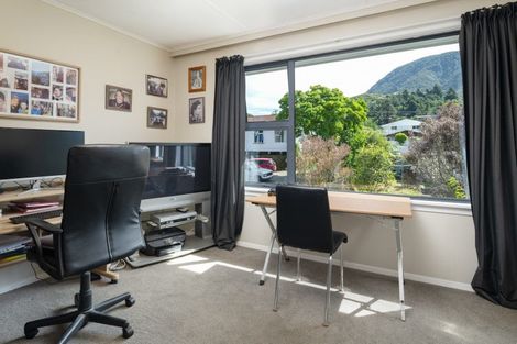Photo of property in 20a Canterbury Street, Picton, 7220