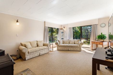 Photo of property in 290 Taylor Road, Waimauku, 0882