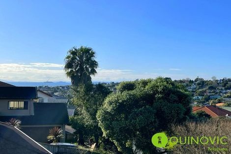 Photo of property in 28 Mulgan Way, Browns Bay, Auckland, 0630