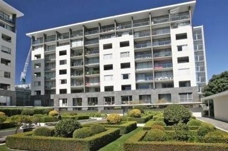 Photo of property in Sanctum Apartment, 10 Ebor Street, Te Aro, Wellington, 6011