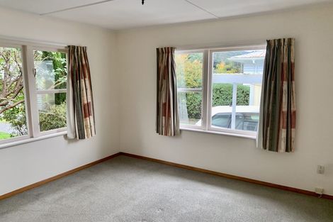 Photo of property in 32 Fraser Street, Wainuiomata, Lower Hutt, 5014
