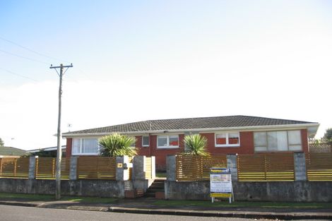 Photo of property in 14 Kelvyn Grove, Hillpark, Auckland, 2102