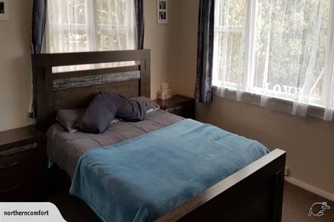 Photo of property in 4 Bartholomew Road, Levin, 5510