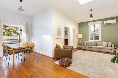 Photo of property in 3 Waikato Street, Island Bay, Wellington, 6023