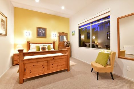 Photo of property in 84a Scott Road, Stanmore Bay, Whangaparaoa, 0932