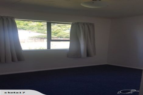 Photo of property in 8 Bobstay Lane, Whitby, Porirua, 5024