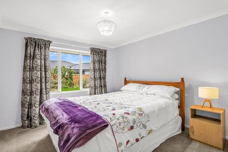 Photo of property in 6 Ormandy Court, Amberley, 7410