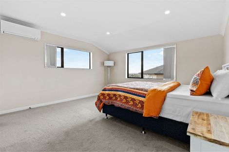 Photo of property in 25b Arrowsmith Drive, Flat Bush, Auckland, 2019