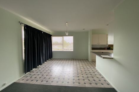 Photo of property in 14 Strid Road, Te Atatu South, Auckland, 0610