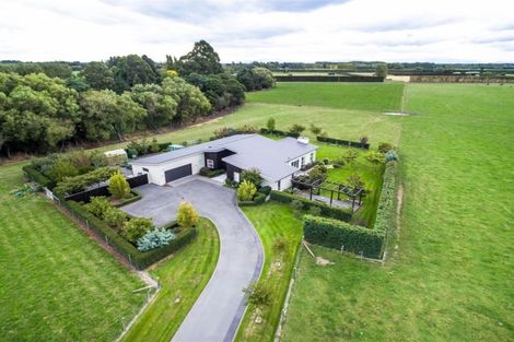 Photo of property in 132 Mcdrurys Road, Halswell, Christchurch, 7674