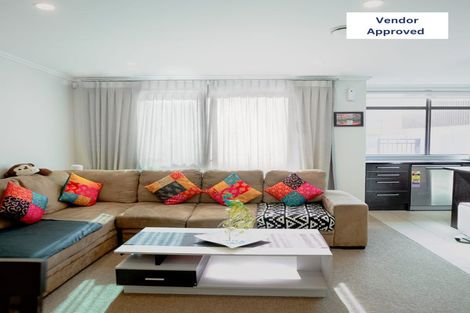 Photo of property in 4/182 Flat Bush School Road, Flat Bush, Auckland, 2019